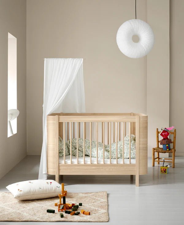 Wood Mini+ cot bed, oak - Le Petit Marché Home Furniture