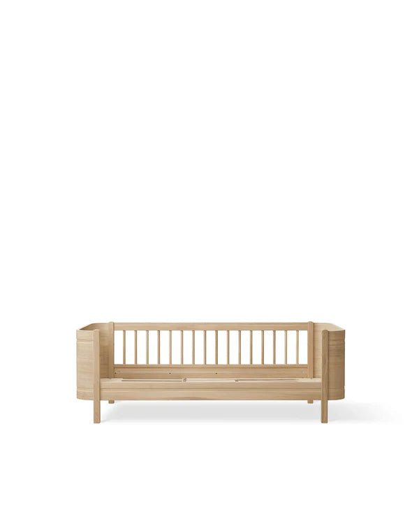 Wood Mini+ junior bed, oak - Le Petit Marché Home Furniture