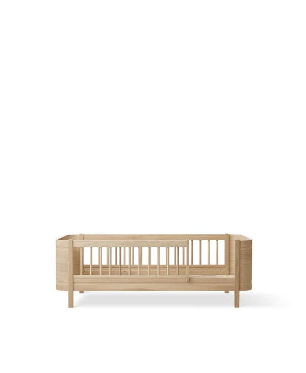 Wood Mini+ junior bed, oak - Le Petit Marché Home Furniture