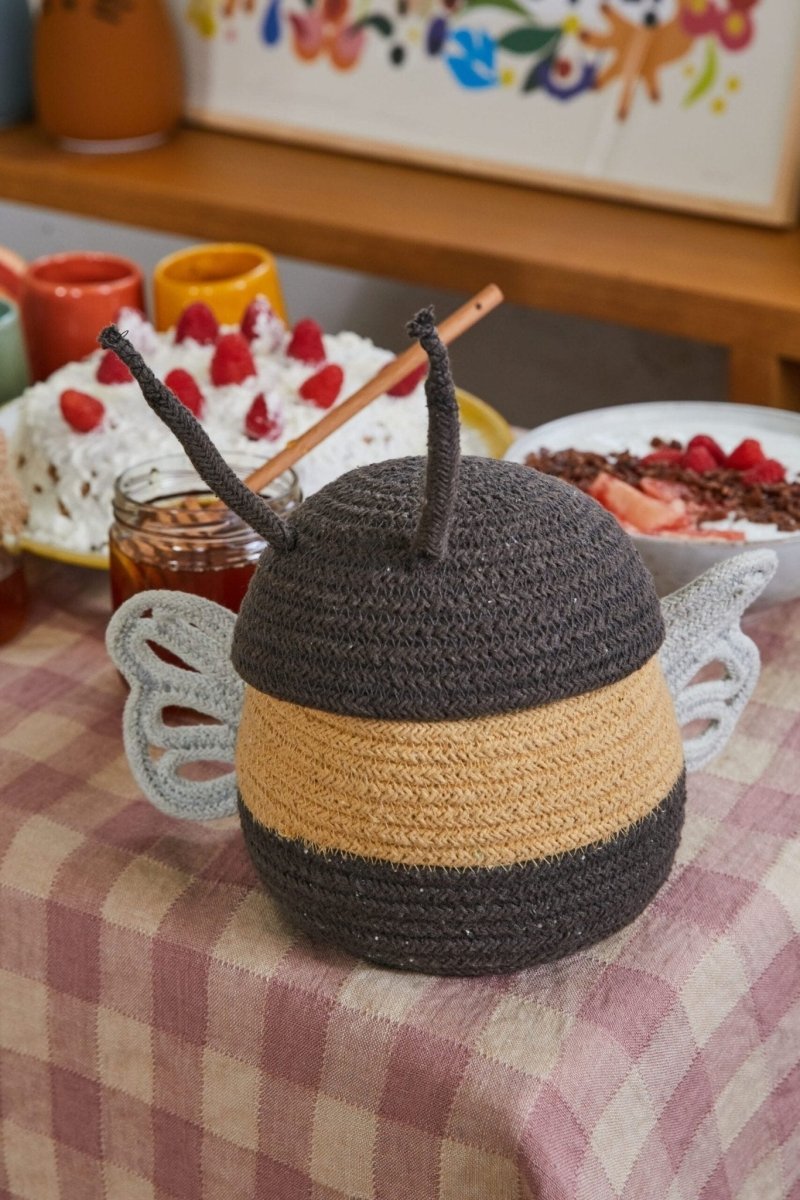 Baby Bee Basket - Le Petit Marché Home Furniture