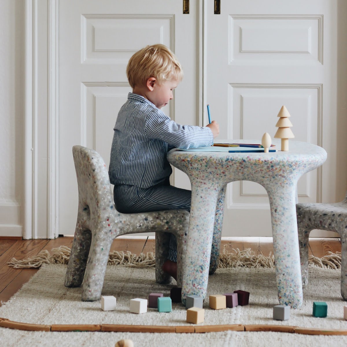 Luisa Table - Party - Le Petit Marché Home Furniture